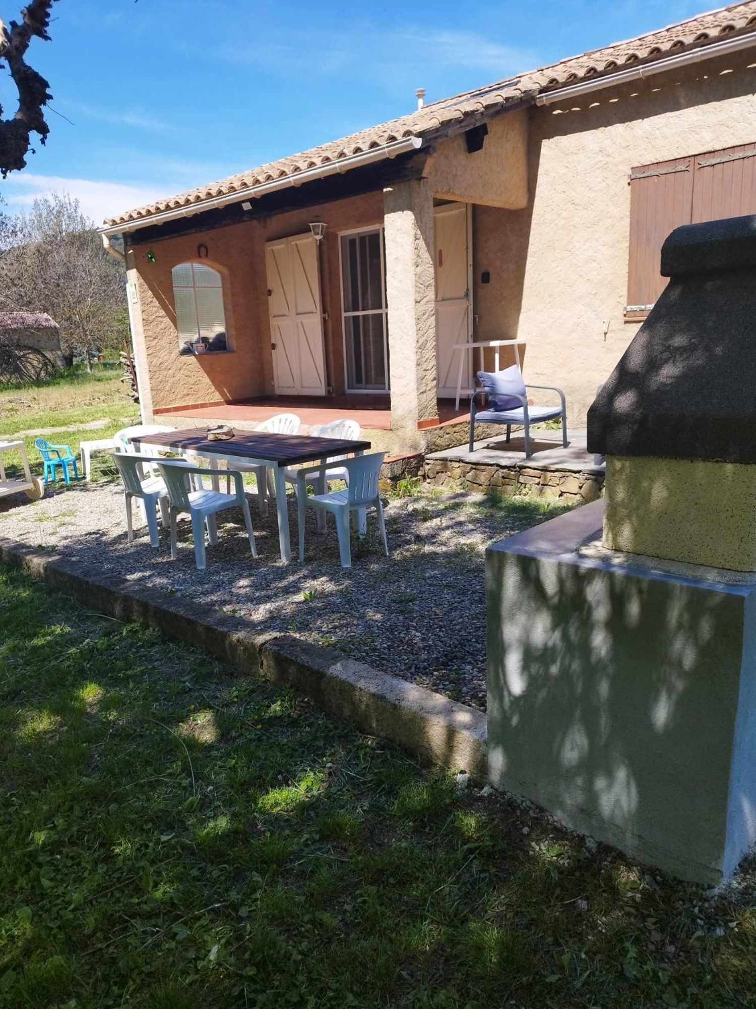 Maison De Campagne Allemagne-en-Provence Dış mekan fotoğraf
